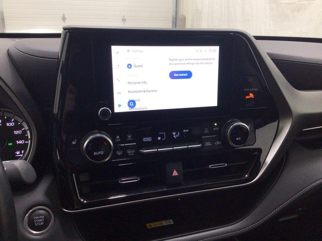 used 2024 Toyota Highlander car, priced at $42,500