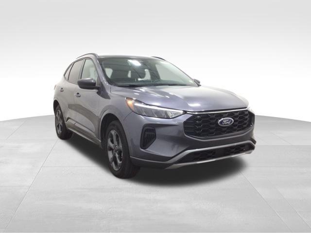 used 2024 Ford Escape car, priced at $26,000