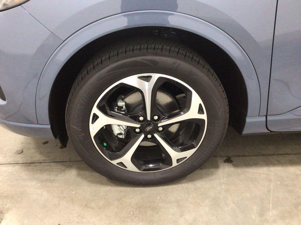 new 2025 Ford Escape car, priced at $33,720