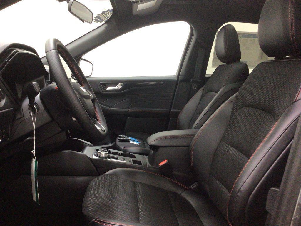 new 2025 Ford Escape car, priced at $33,147