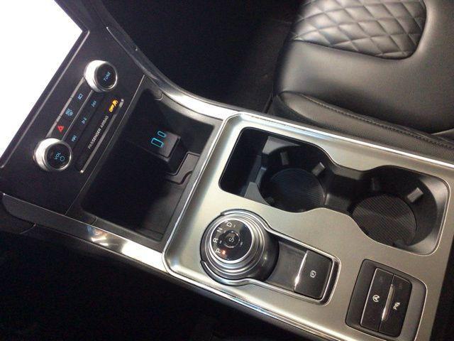 used 2024 Ford Edge car, priced at $29,000