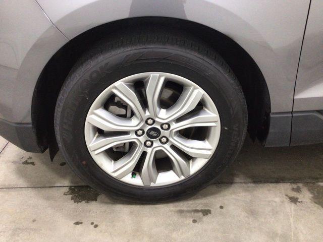 used 2024 Ford Edge car, priced at $29,000