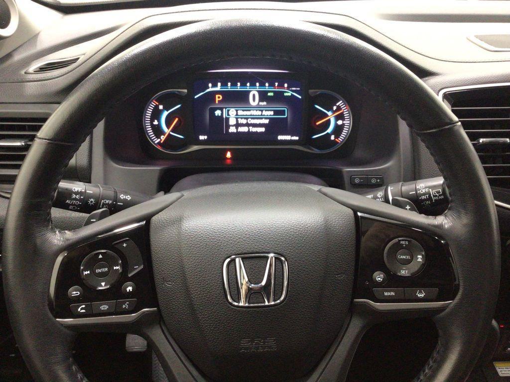 used 2021 Honda Pilot car, priced at $27,400