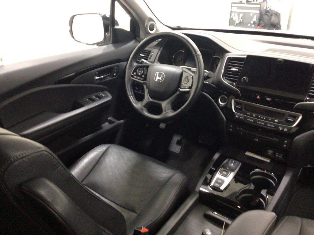 used 2021 Honda Pilot car, priced at $27,400
