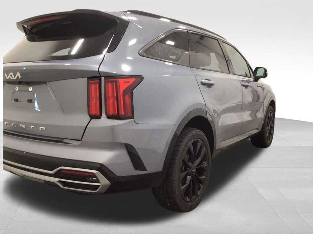 used 2022 Kia Sorento car, priced at $23,700