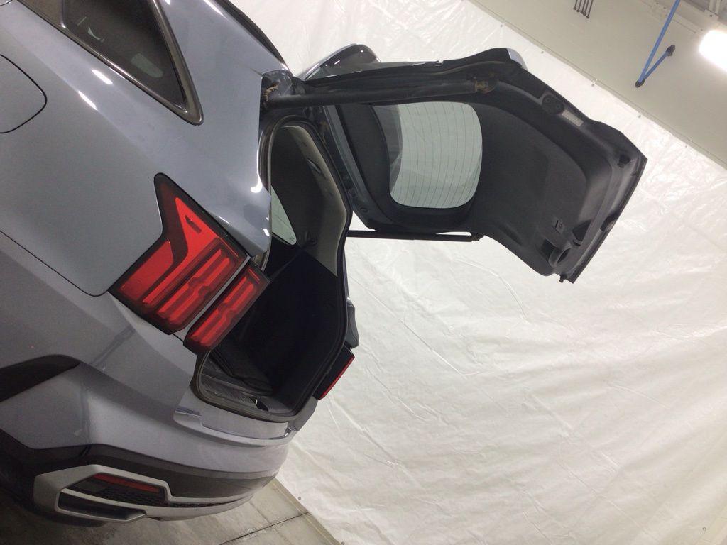 used 2022 Kia Sorento car, priced at $23,700