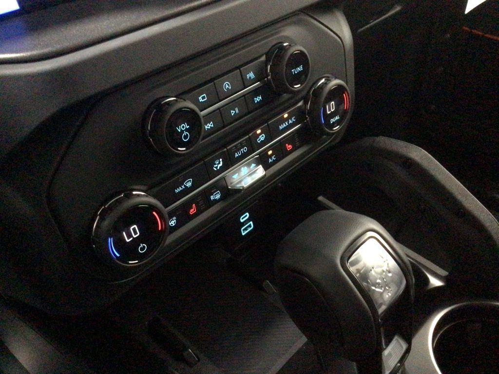 new 2025 Ford Bronco car, priced at $82,085