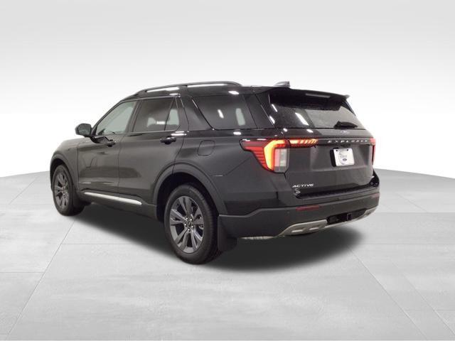 new 2025 Ford Explorer car, priced at $44,872