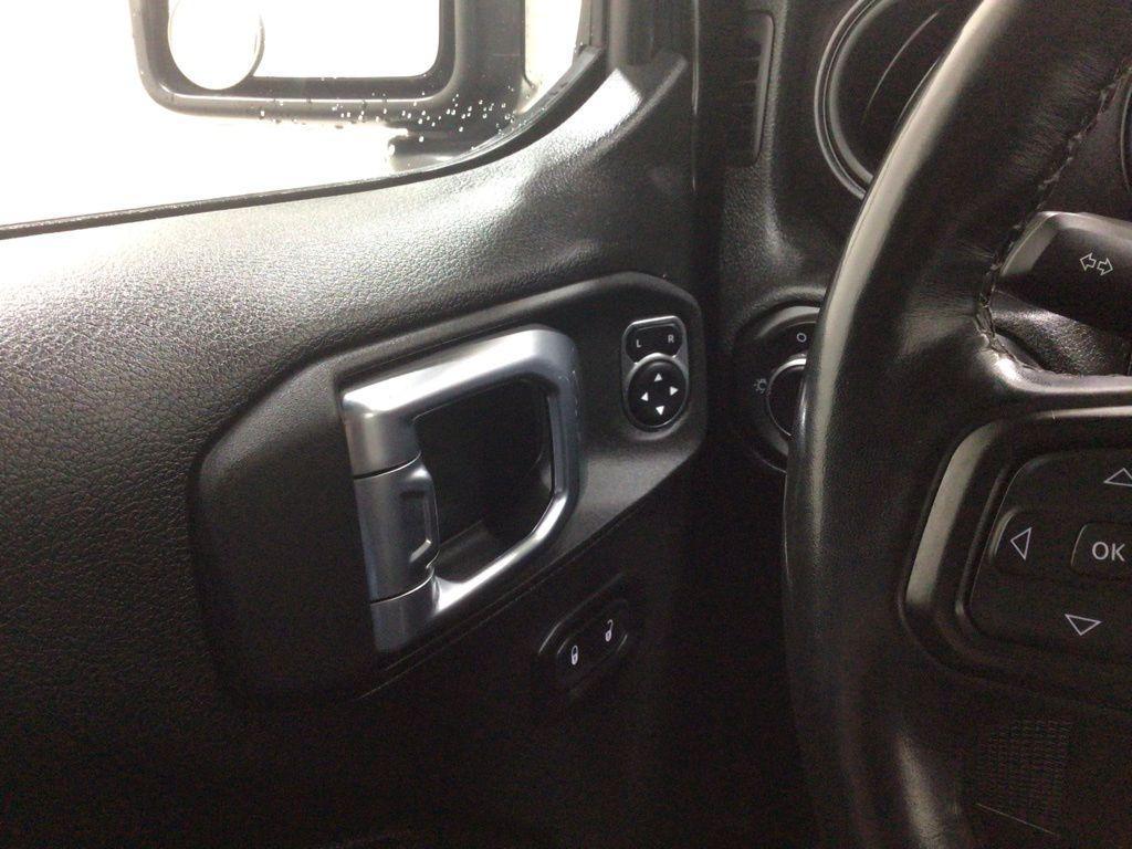 used 2021 Jeep Wrangler Unlimited car, priced at $26,000