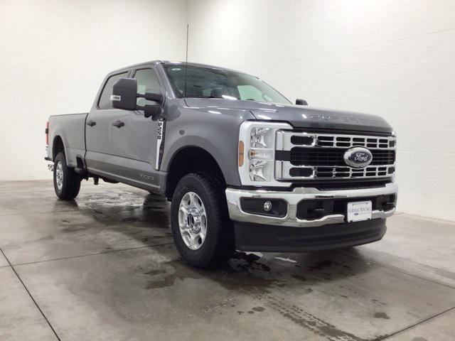 new 2025 Ford F-250 car, priced at $70,150