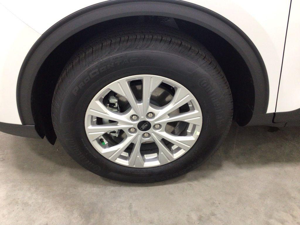 new 2025 Ford Escape car, priced at $27,673