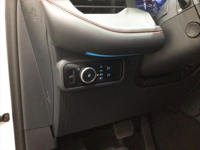new 2025 Ford Explorer car, priced at $61,847