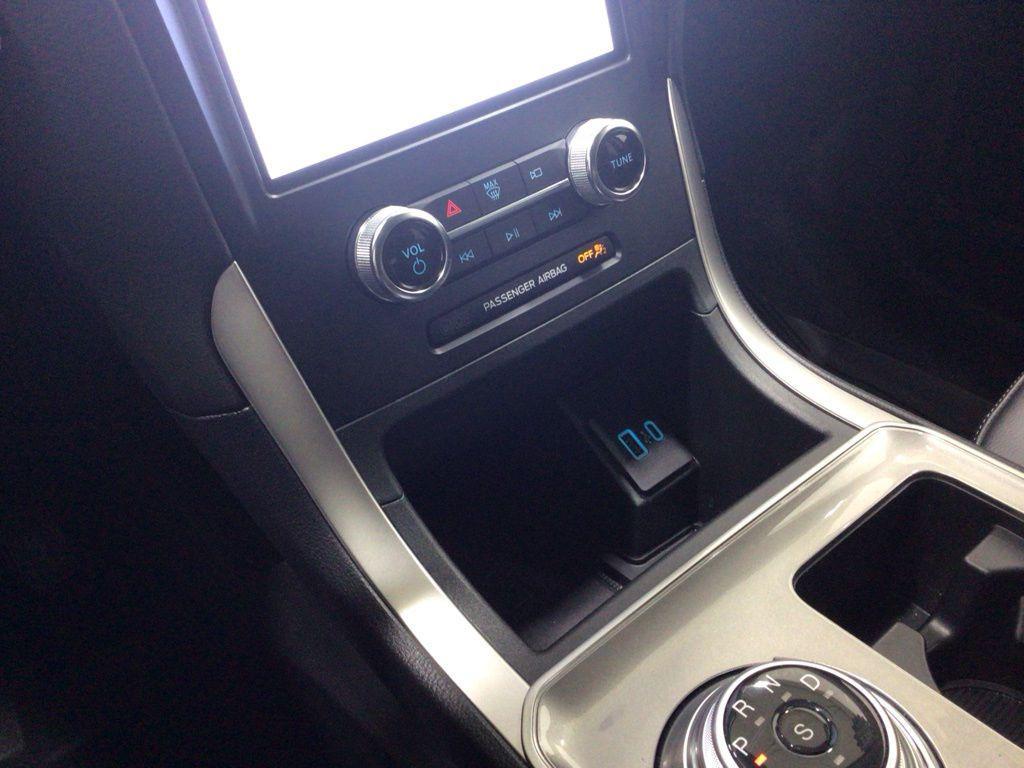 used 2023 Ford Edge car, priced at $29,000