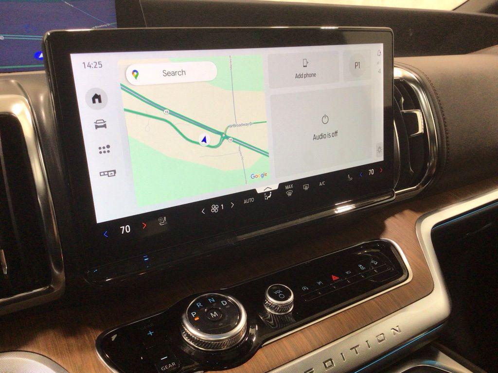 new 2025 Ford Expedition Max car, priced at $90,995