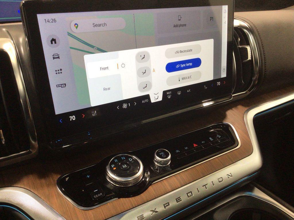 new 2025 Ford Expedition Max car, priced at $90,995