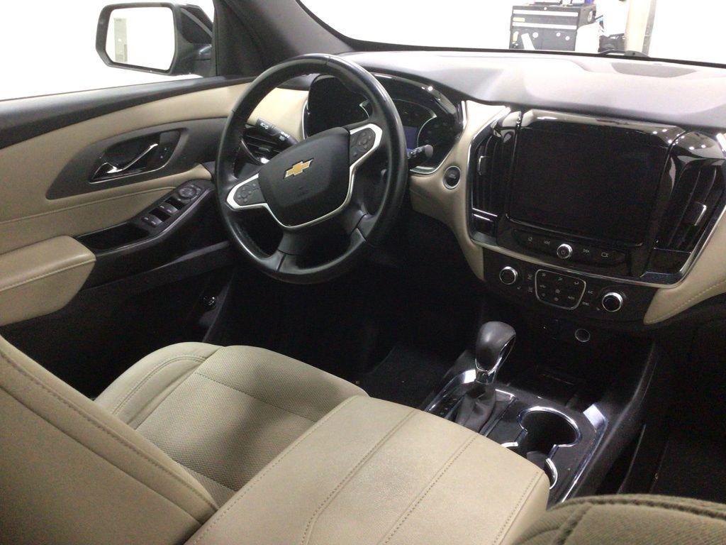 used 2023 Chevrolet Traverse car, priced at $27,200