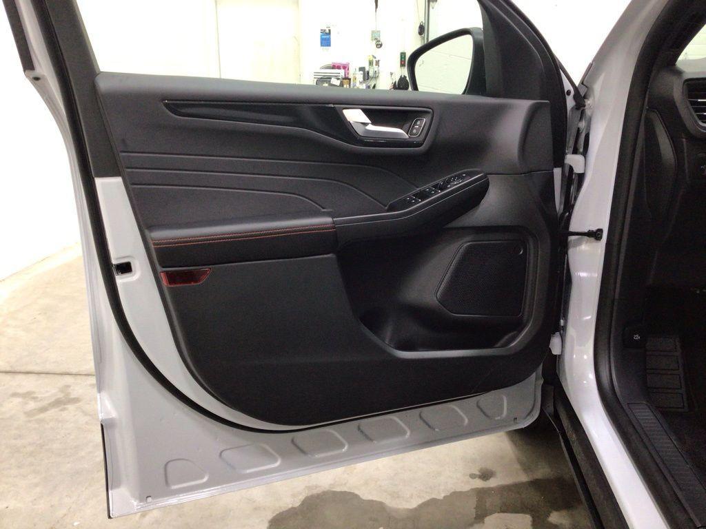 new 2026 Ford Escape car, priced at $34,920