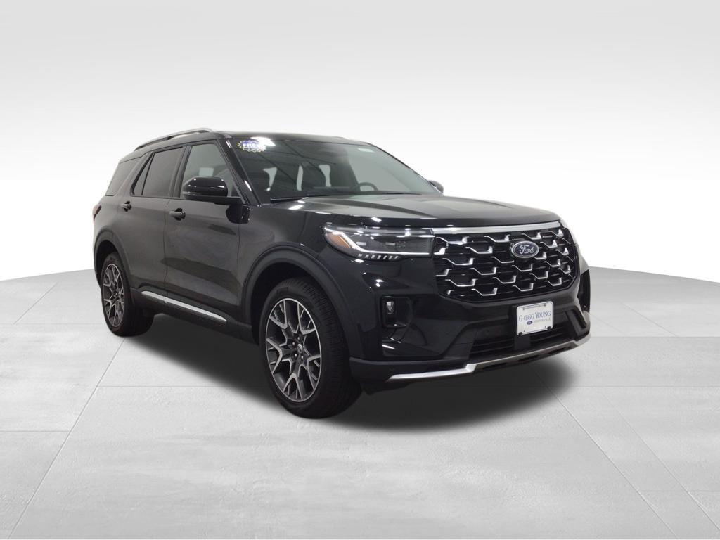 new 2025 Ford Explorer car, priced at $60,625