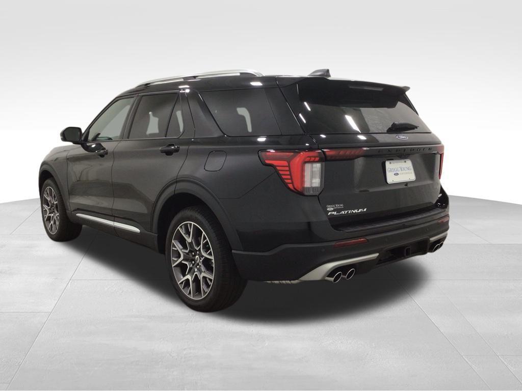 new 2025 Ford Explorer car, priced at $60,625