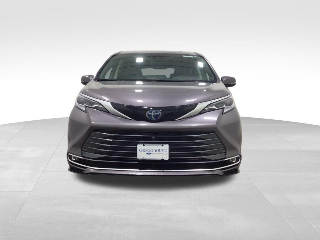 used 2021 Toyota Sienna car, priced at $45,500