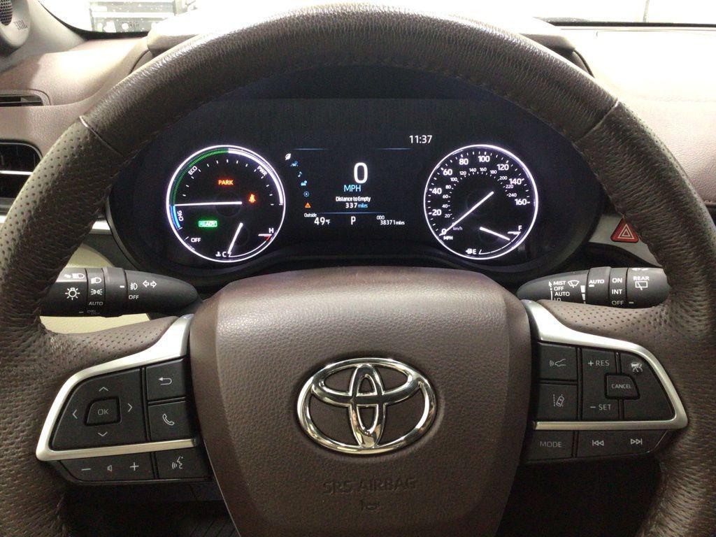 used 2021 Toyota Sienna car, priced at $45,500