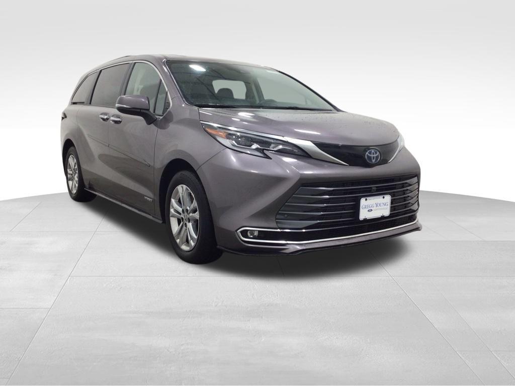 used 2021 Toyota Sienna car, priced at $45,500