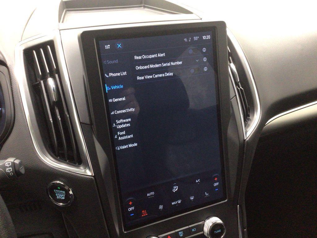 used 2024 Ford Edge car, priced at $28,700