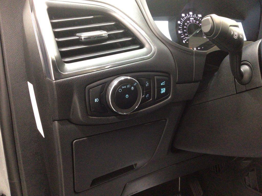 used 2024 Ford Edge car, priced at $28,700