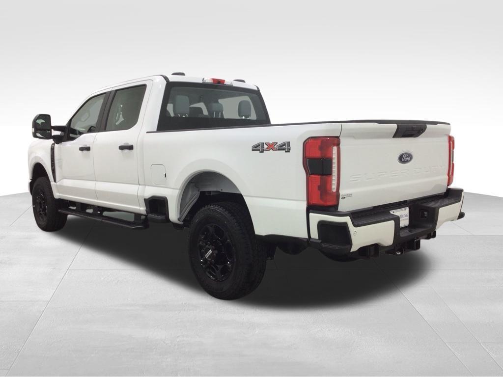 new 2025 Ford F-350 car, priced at $54,755