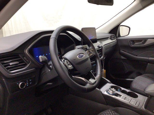 new 2025 Ford Escape car, priced at $29,076