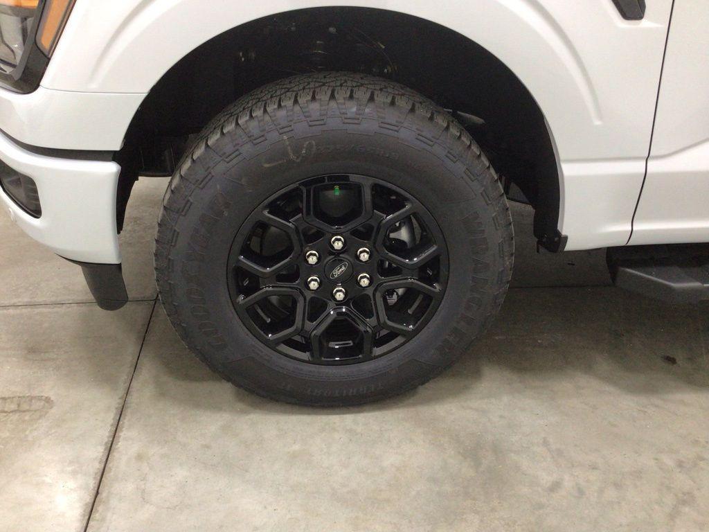 new 2025 Ford F-150 car, priced at $59,380