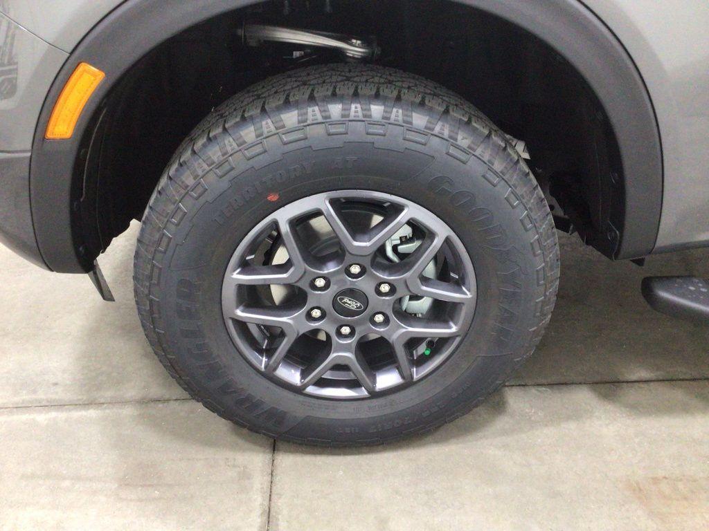 new 2025 Ford Ranger car, priced at $40,184