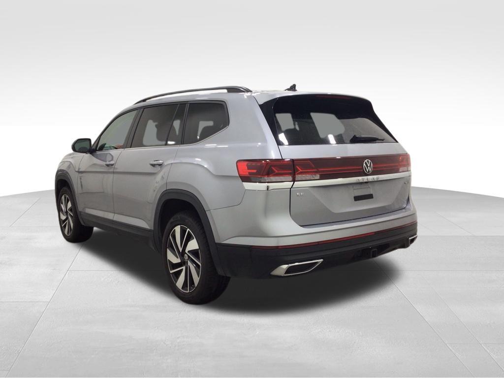 used 2024 Volkswagen Atlas car, priced at $26,600