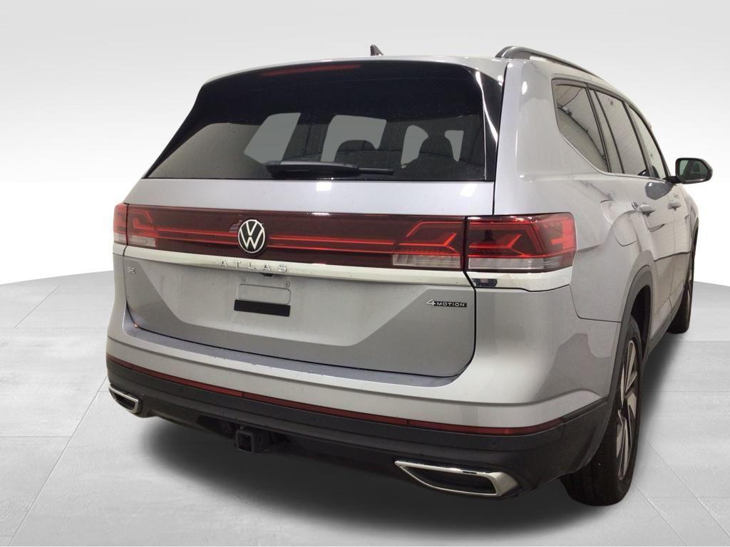 used 2024 Volkswagen Atlas car, priced at $26,600
