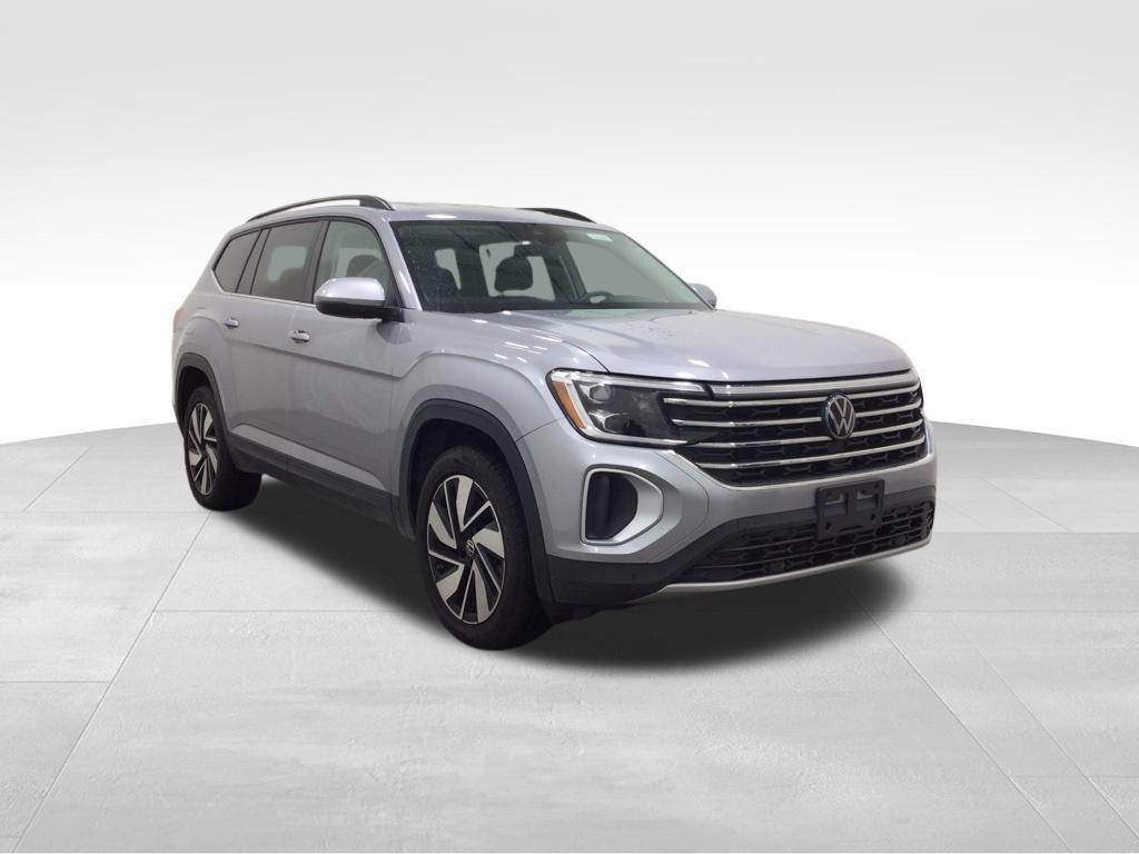 used 2024 Volkswagen Atlas car, priced at $26,600