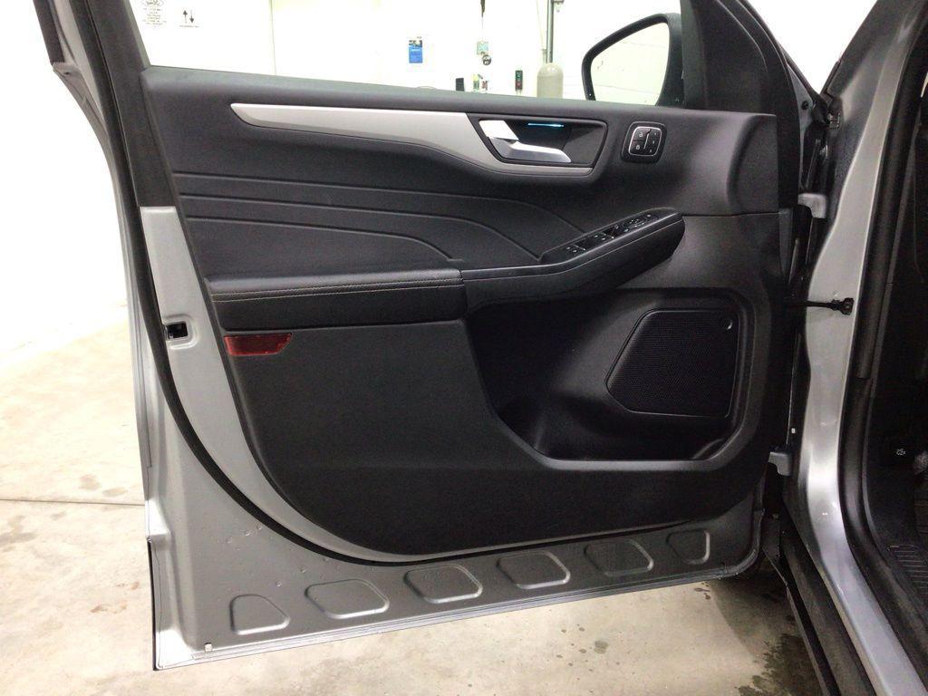 used 2024 Ford Escape car, priced at $27,000