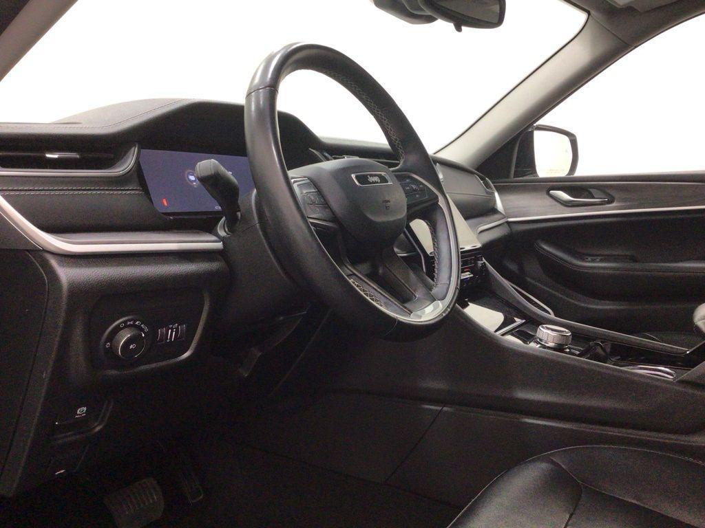 used 2022 Jeep Grand Cherokee L car, priced at $30,800
