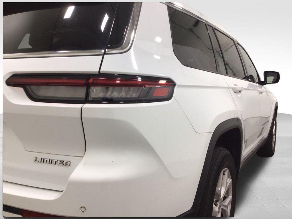 used 2022 Jeep Grand Cherokee L car, priced at $30,800