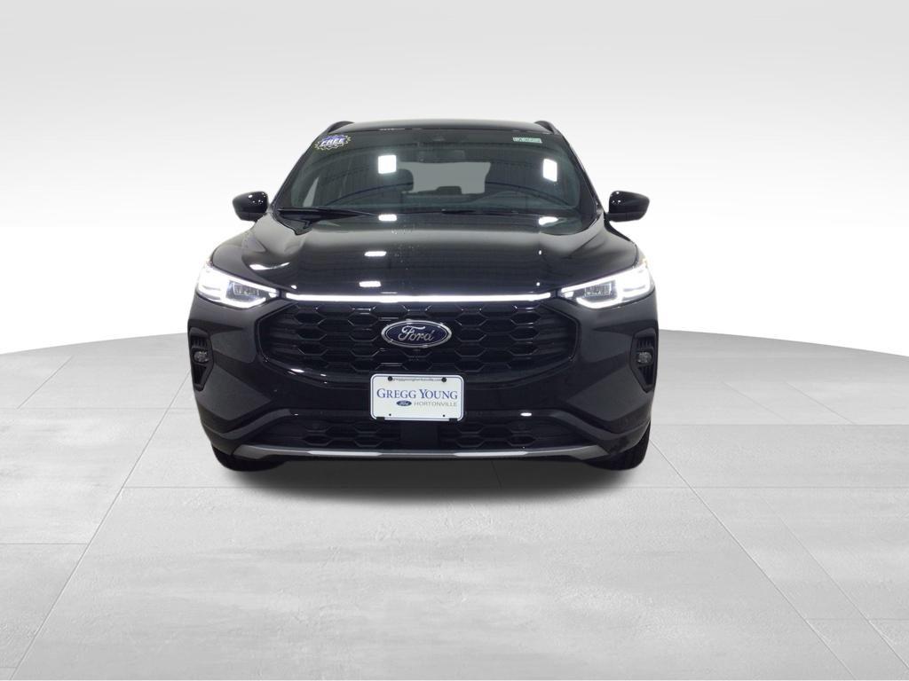 new 2025 Ford Escape car, priced at $35,829