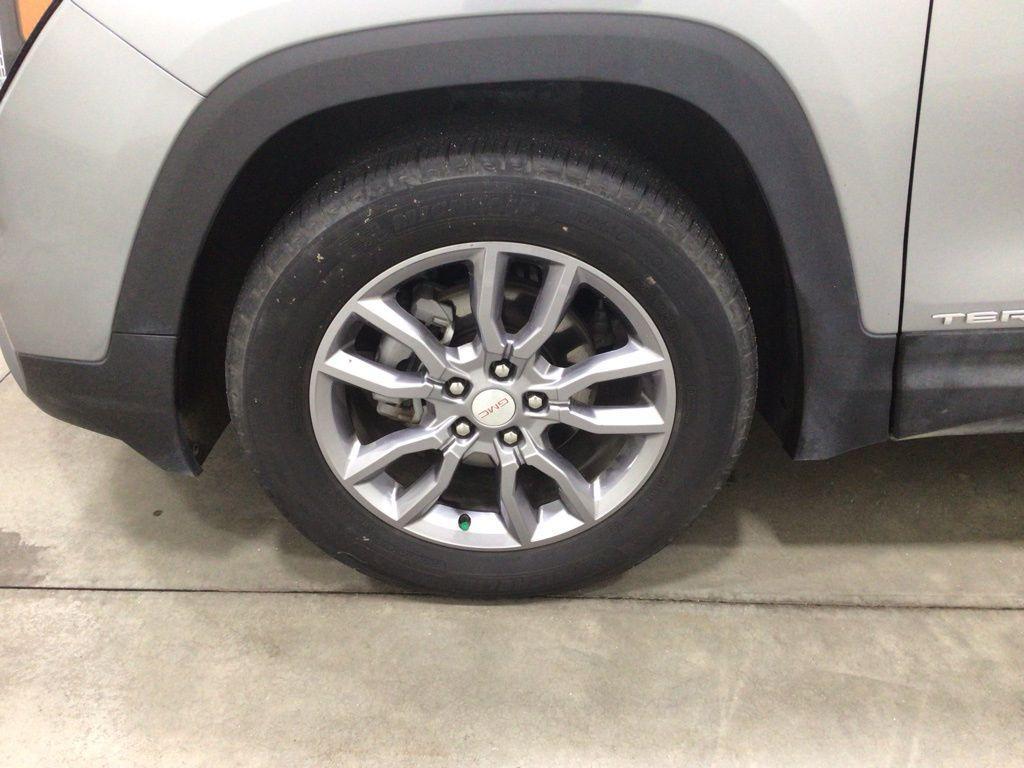 used 2024 GMC Terrain car, priced at $24,000
