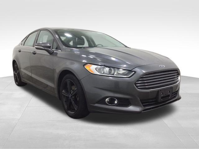 used 2016 Ford Fusion car, priced at $5,500