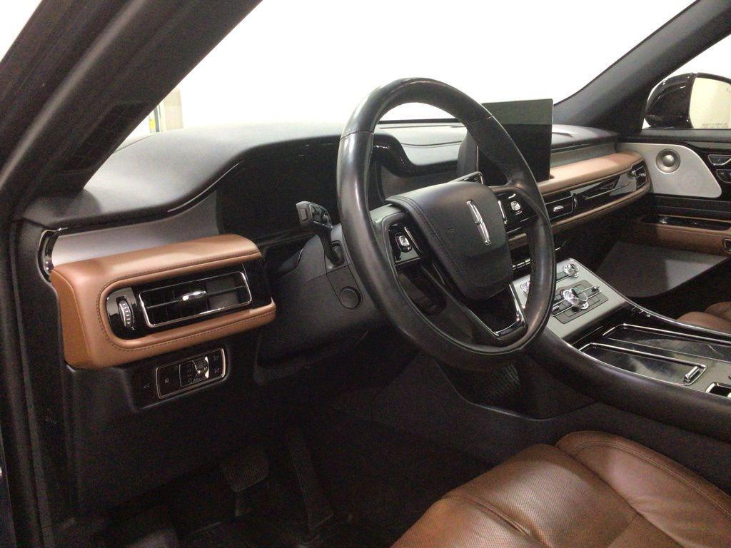 used 2023 Lincoln Aviator car, priced at $46,900