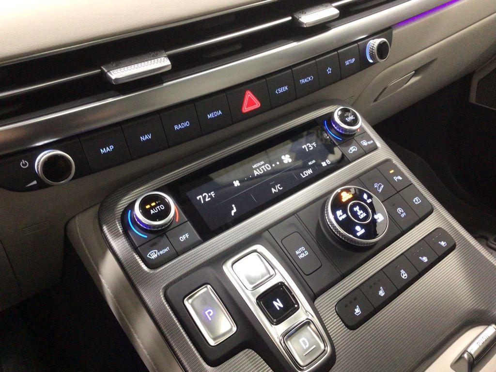 used 2024 Hyundai Palisade car, priced at $41,600