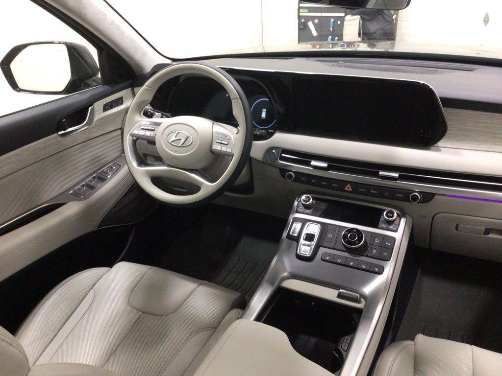 used 2024 Hyundai Palisade car, priced at $41,600