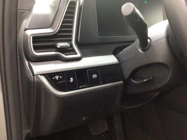 used 2024 Kia Sportage car, priced at $25,250