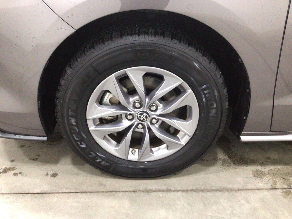 used 2024 Toyota Sienna car, priced at $35,800