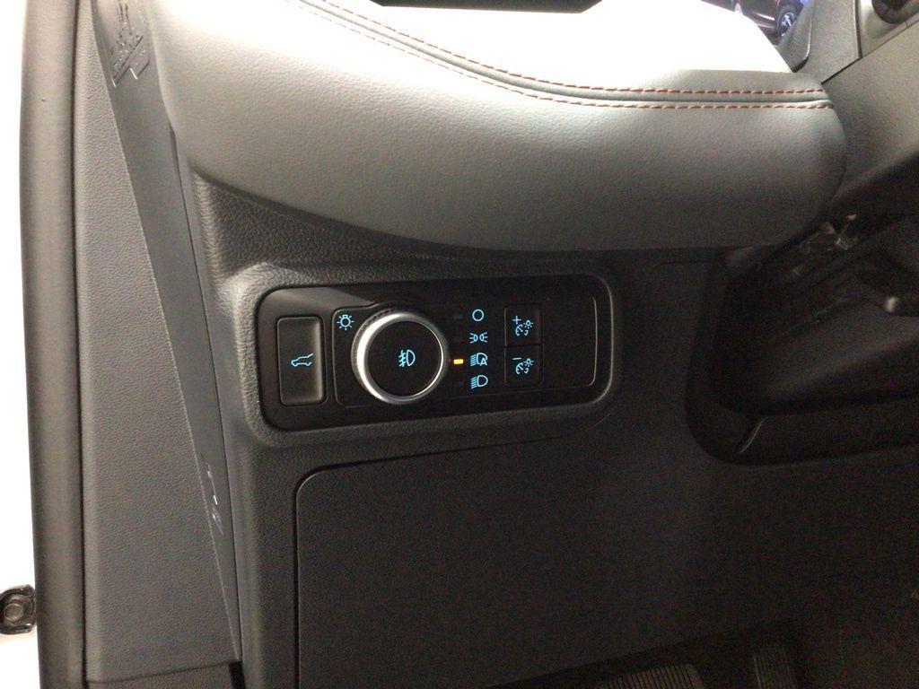 new 2025 Ford Explorer car, priced at $45,609