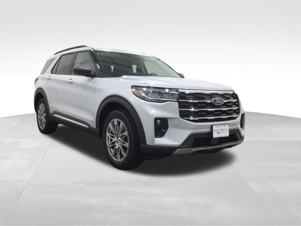 new 2025 Ford Explorer car, priced at $45,609