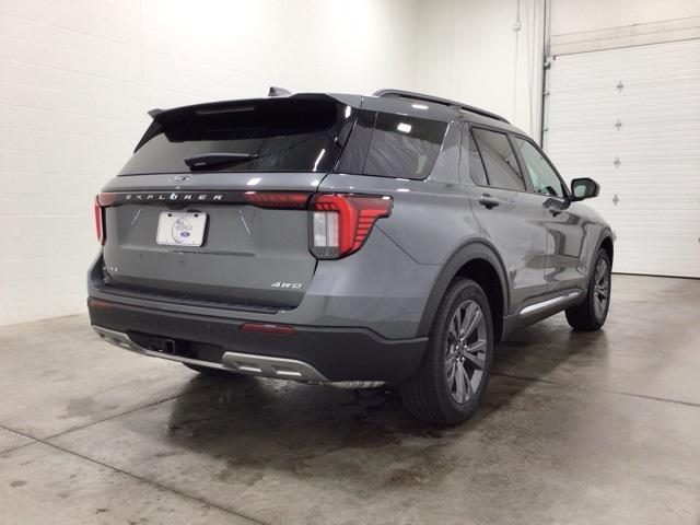 new 2025 Ford Explorer car, priced at $47,960