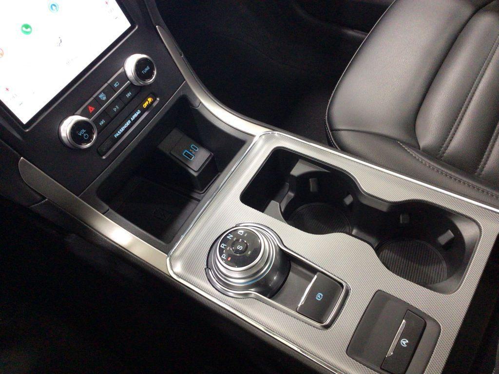 used 2021 Ford Edge car, priced at $23,000